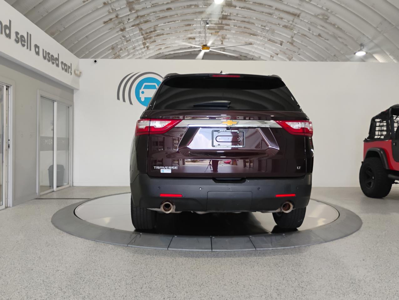 Chevrolet Traverse LT Cloth FWD 2021