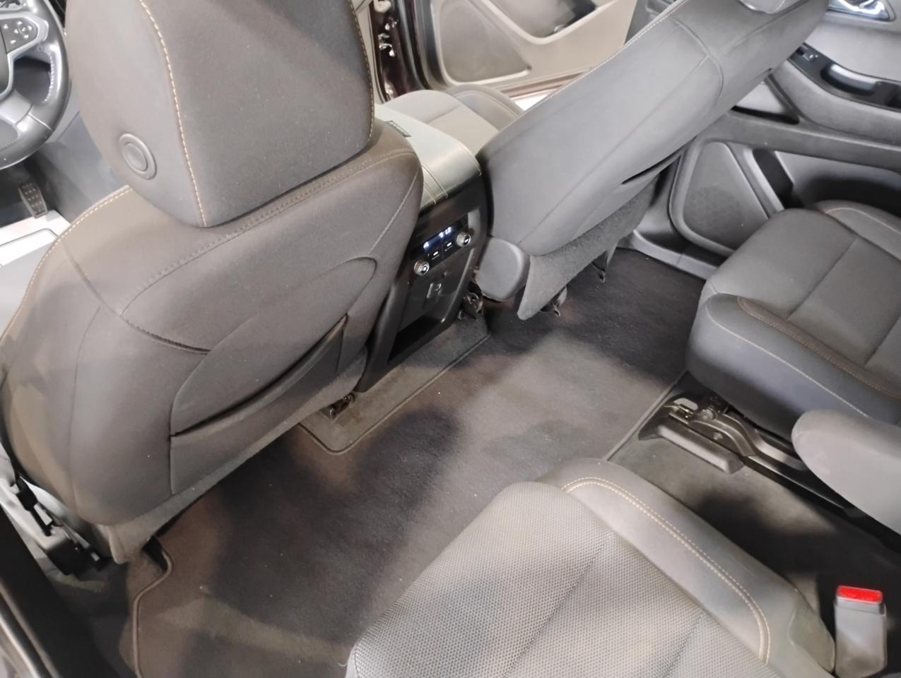 Chevrolet Traverse LT Cloth FWD 2021