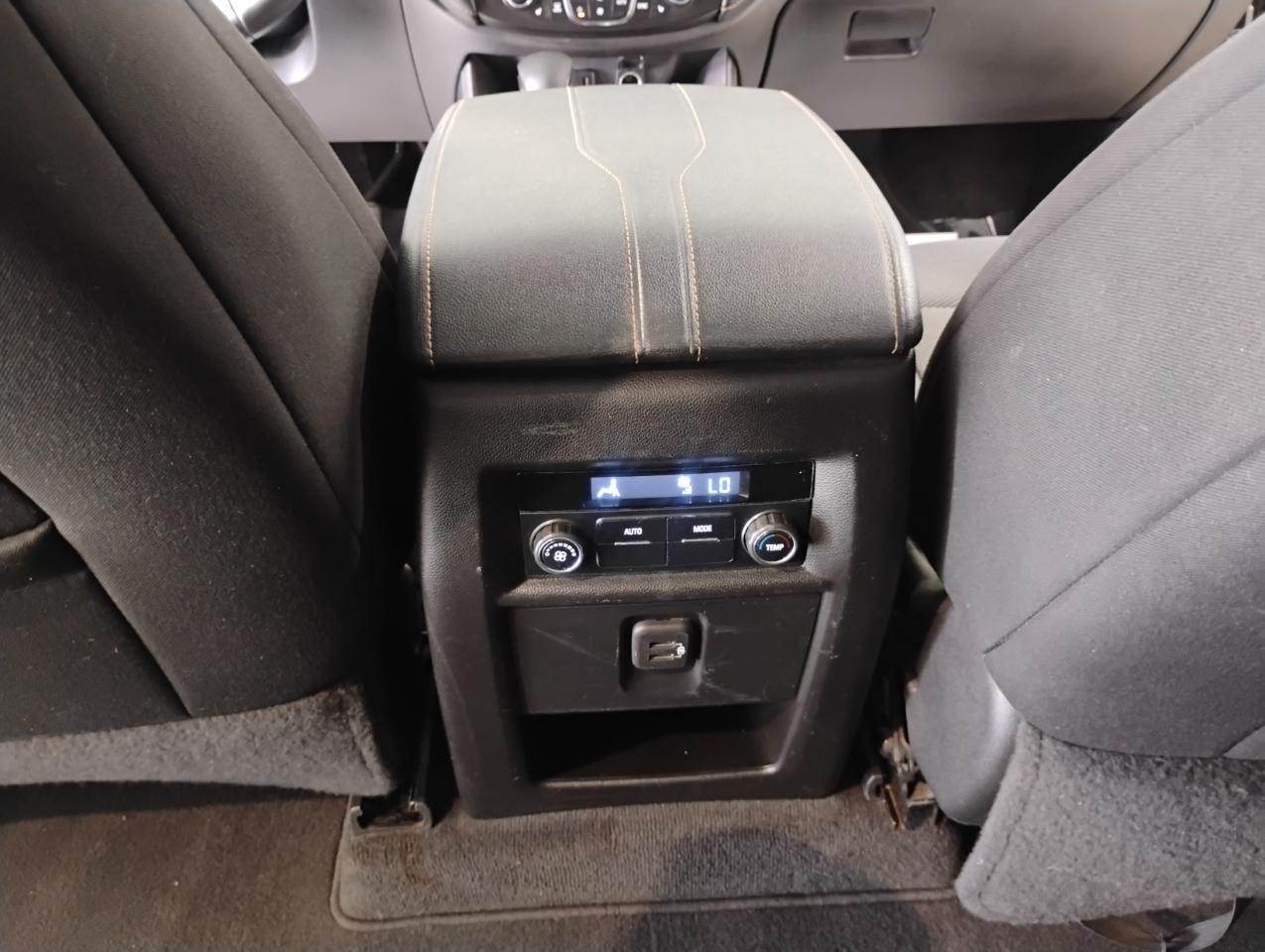 Chevrolet Traverse LT Cloth FWD 2021
