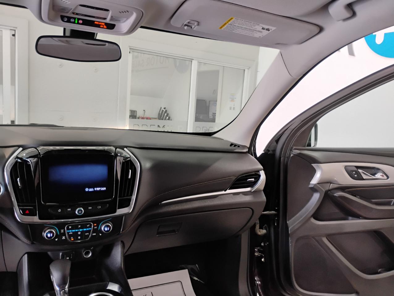 Chevrolet Traverse LT Cloth FWD 2021