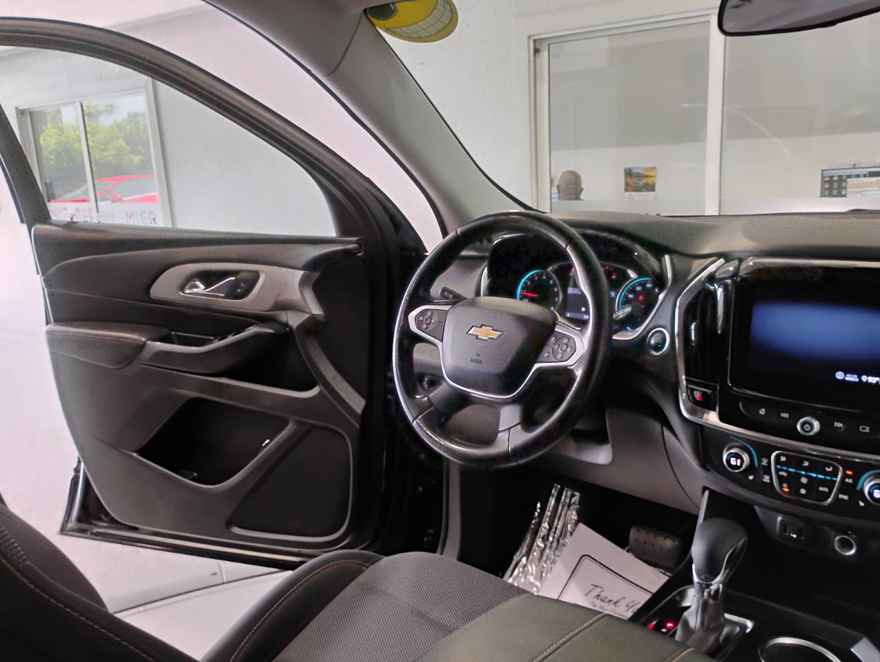 Chevrolet Traverse LT Cloth FWD 2021