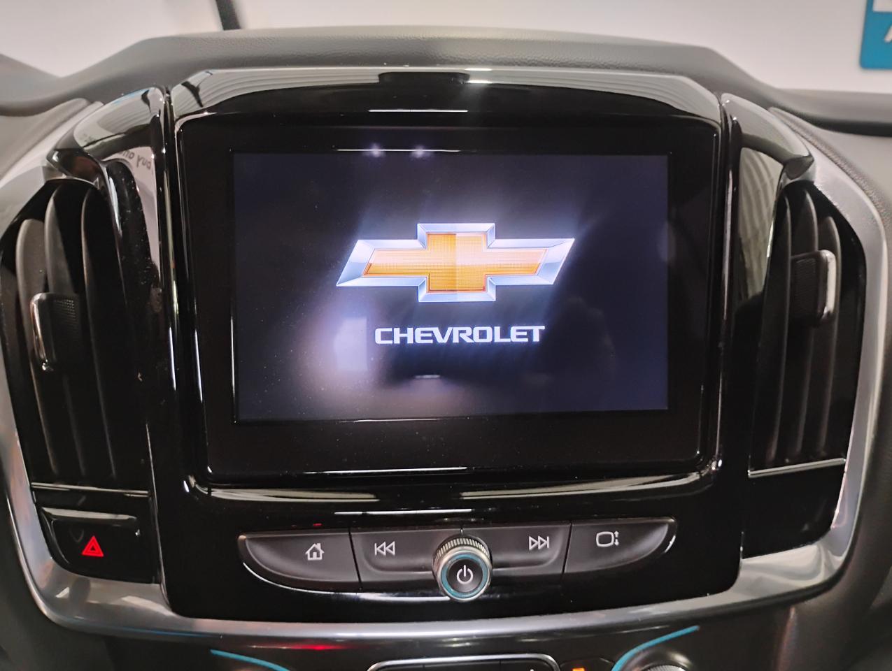Chevrolet Traverse LT Cloth FWD 2021