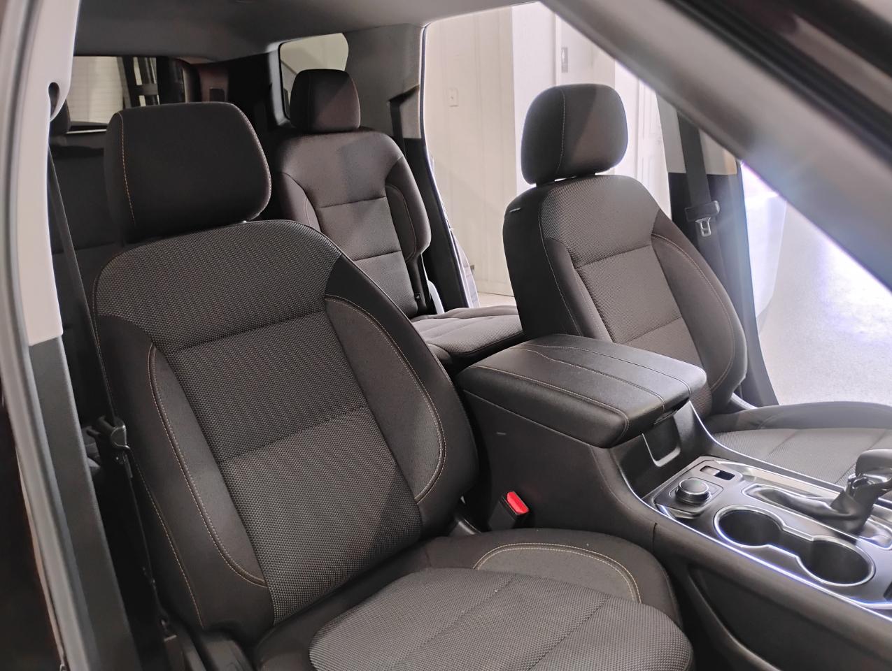 Chevrolet Traverse LT Cloth FWD 2021