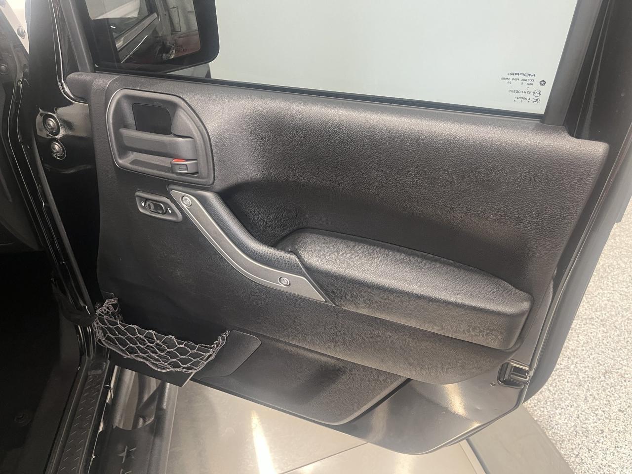 Jeep Wrangler Unlimited Sport 4WD 2015