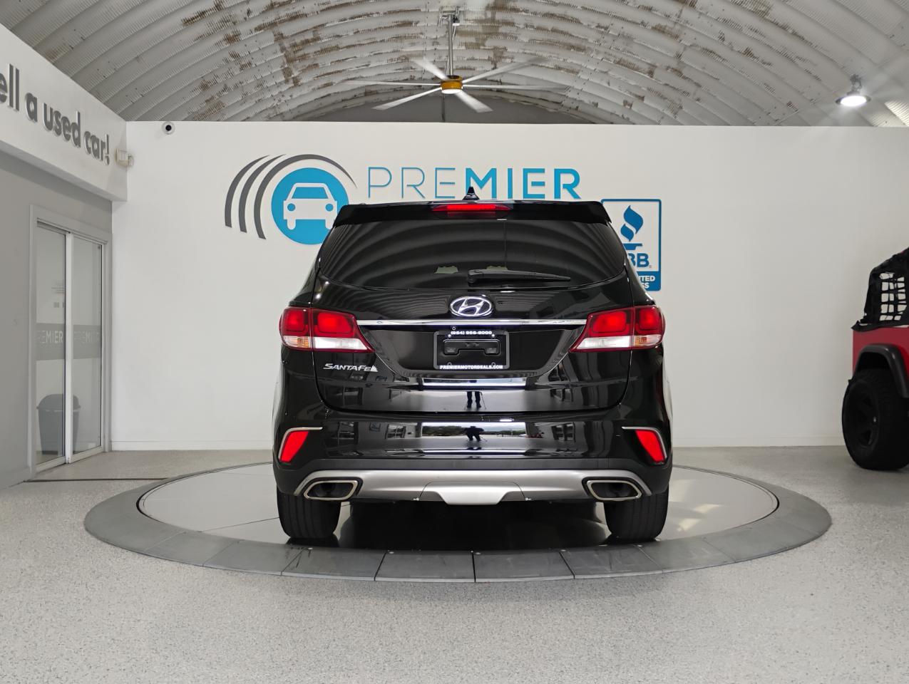 Hyundai Santa Fe SE FWD 2017