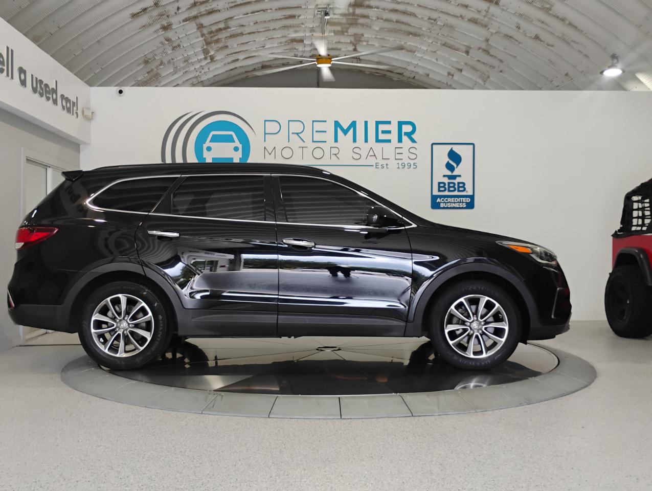 Hyundai Santa Fe SE FWD 2017