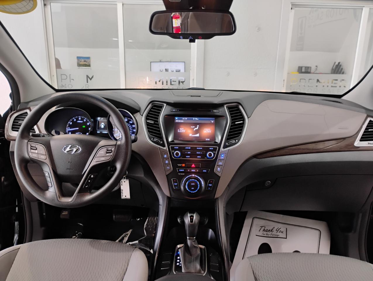 Hyundai Santa Fe SE FWD 2017