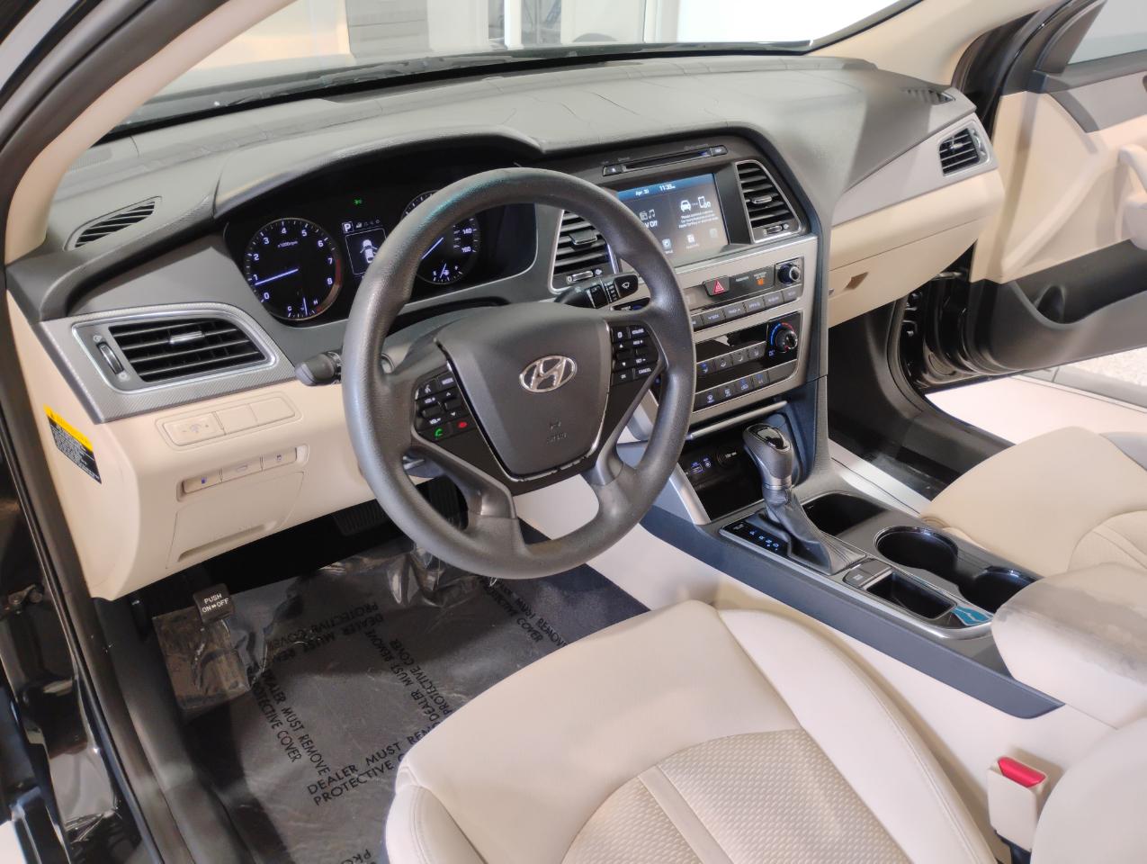 Hyundai Sonata SE 2017