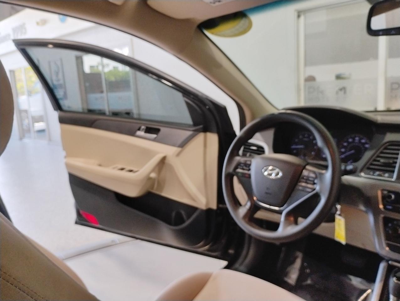 Hyundai Sonata SE 2017