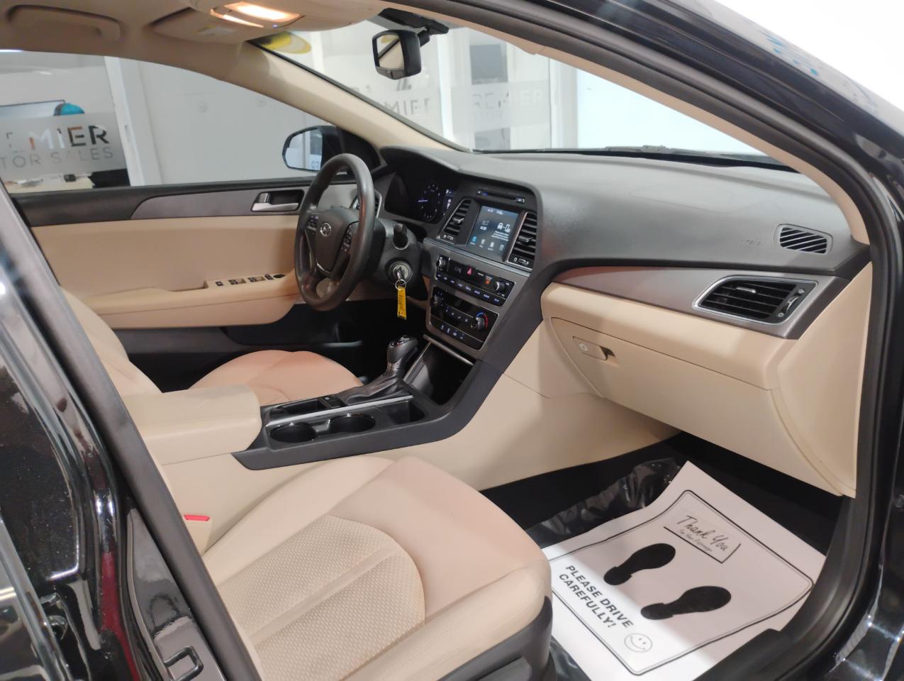 Hyundai Sonata SE 2017