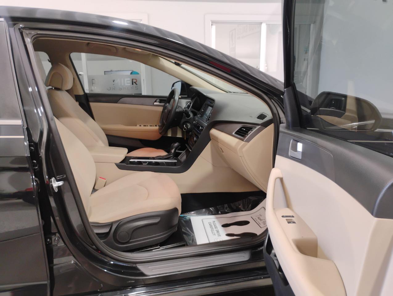Hyundai Sonata SE 2017