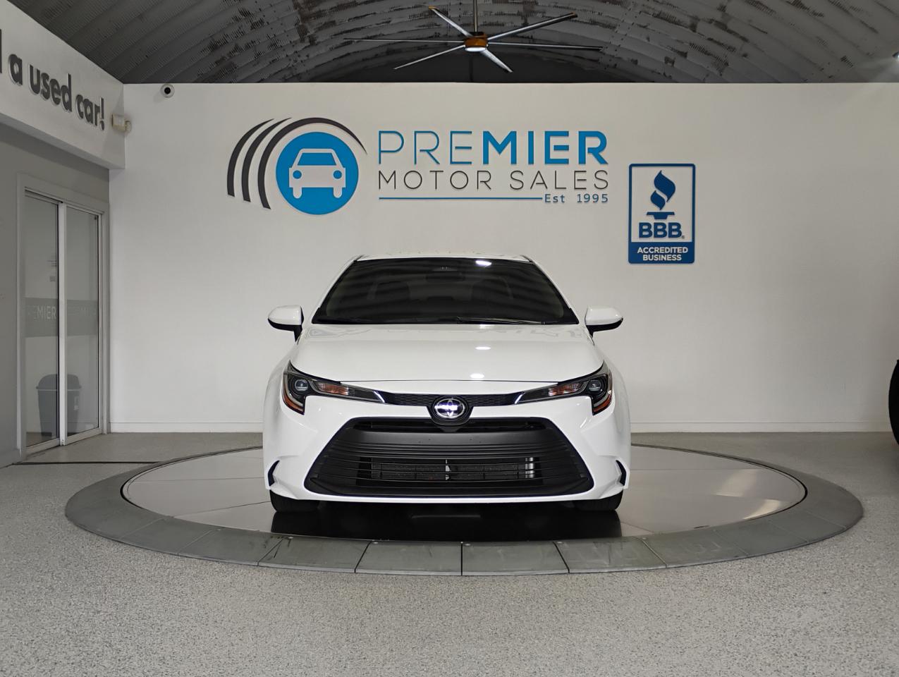 Toyota Corolla LE 2023