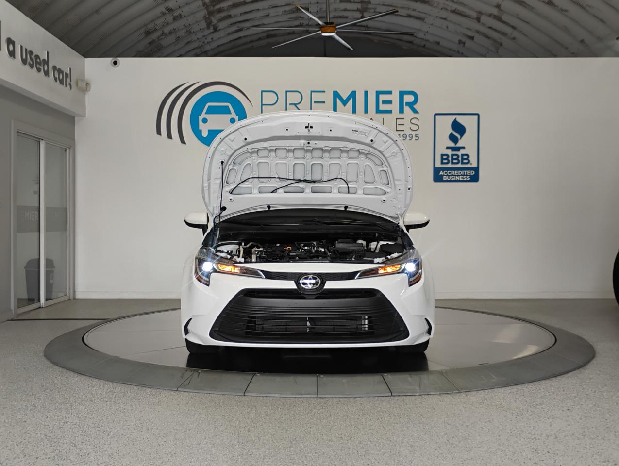 Toyota Corolla LE 2023