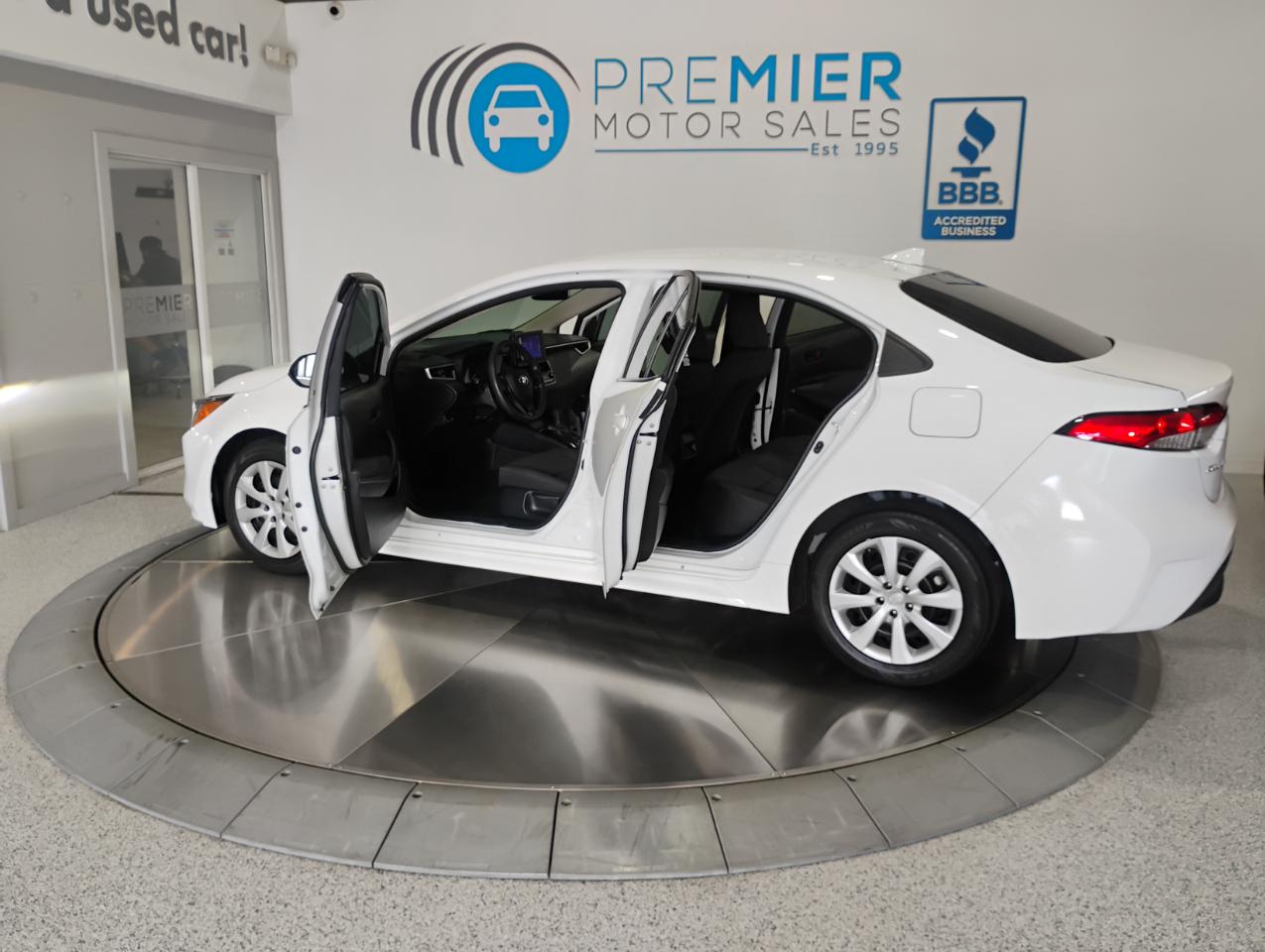 Toyota Corolla LE 2023