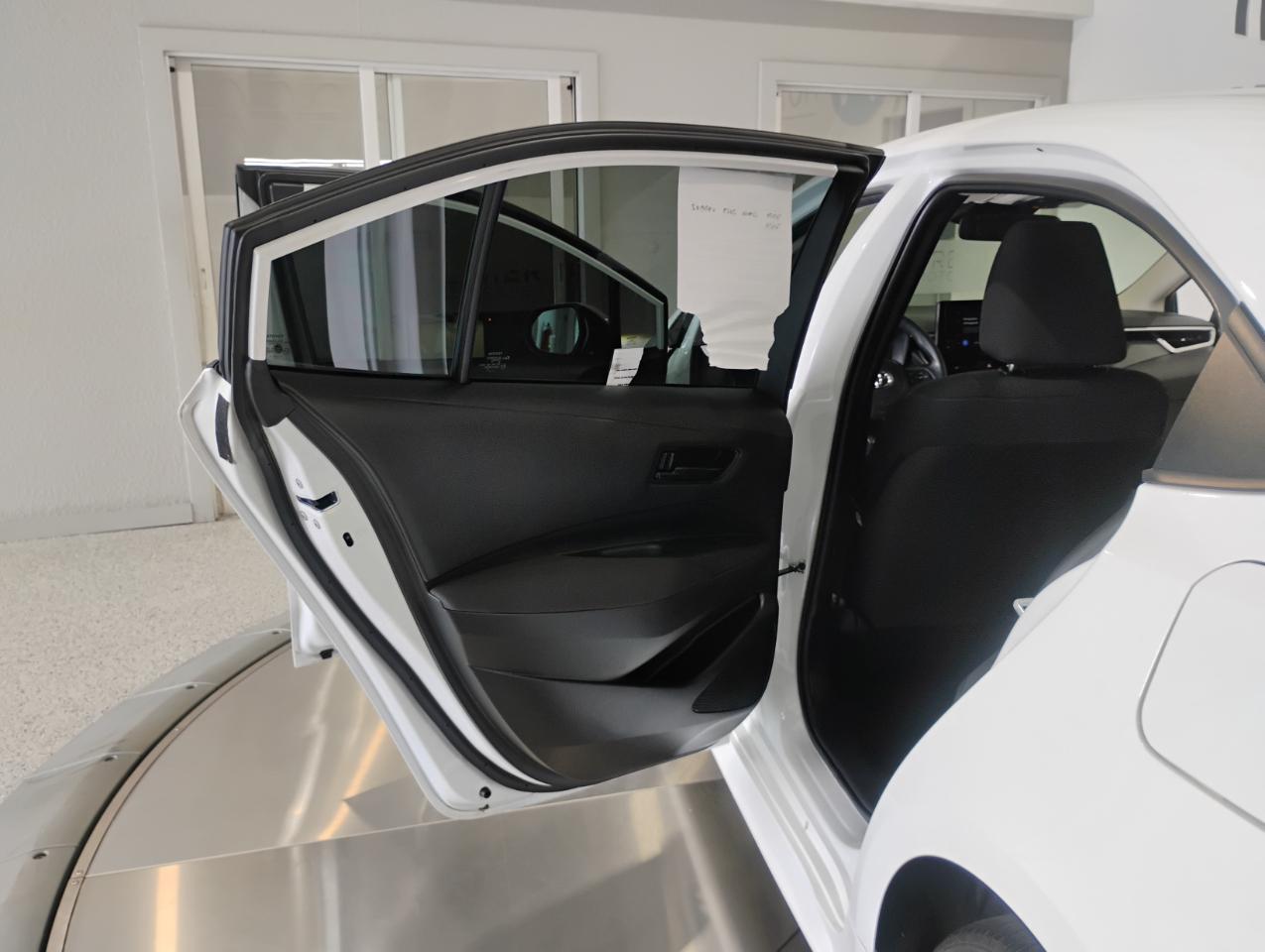 Toyota Corolla LE 2023
