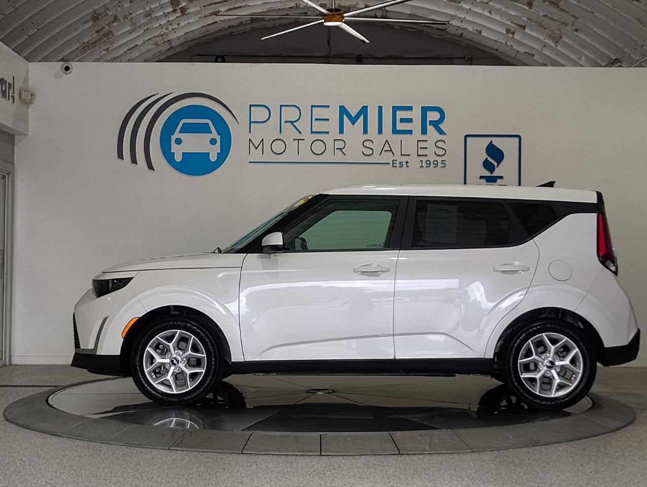Kia Soul LX CVT 2023