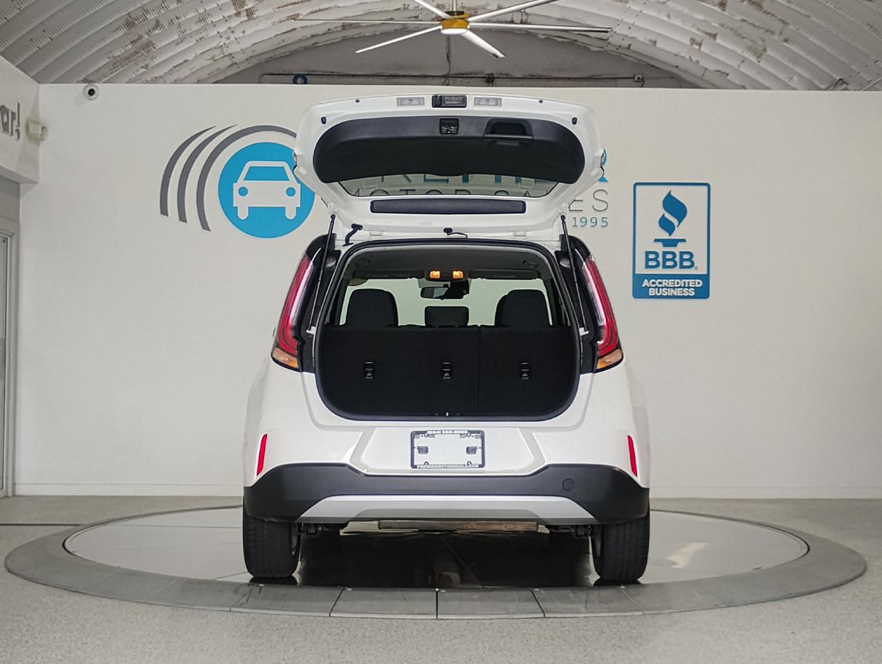 Kia Soul LX CVT 2023