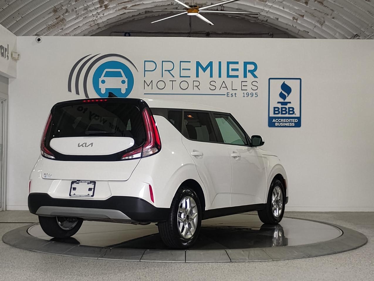 Kia Soul LX CVT 2023