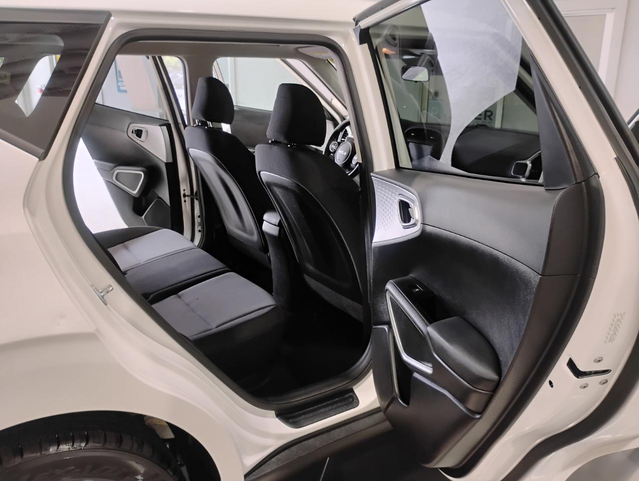 Kia Soul LX CVT 2023