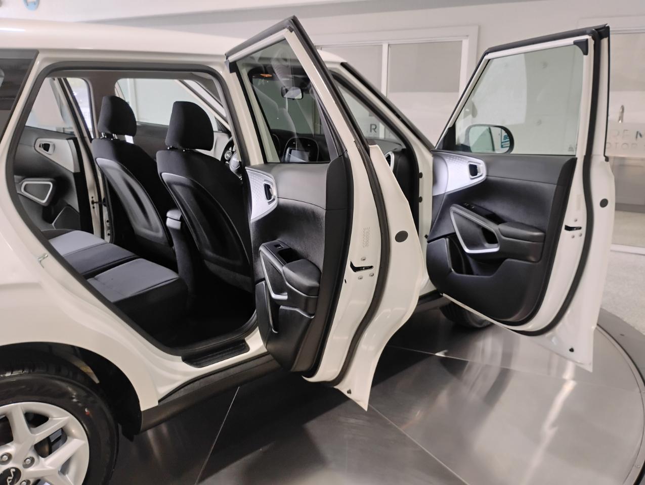 Kia Soul LX CVT 2023