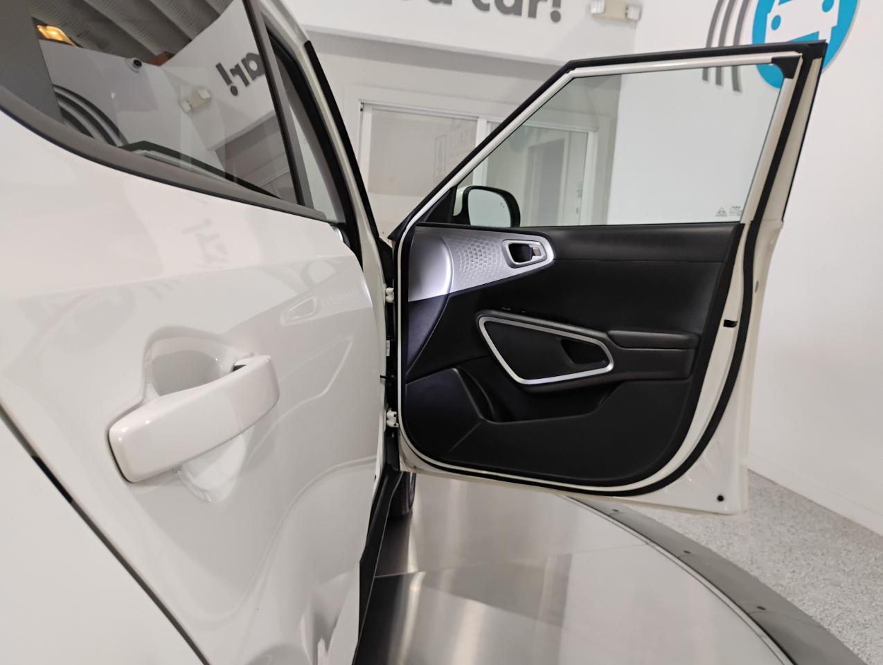Kia Soul LX CVT 2023