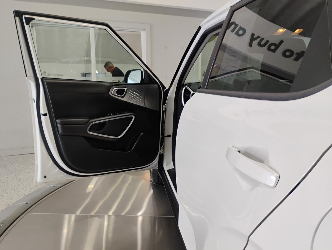 Kia Soul LX CVT 2023
