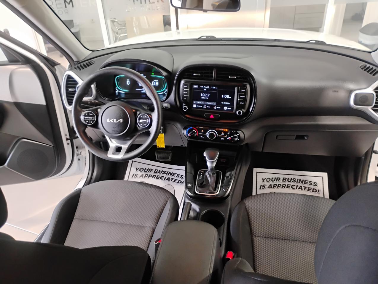 Kia Soul LX CVT 2023