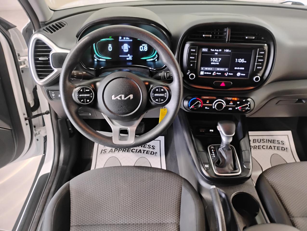 Kia Soul LX CVT 2023