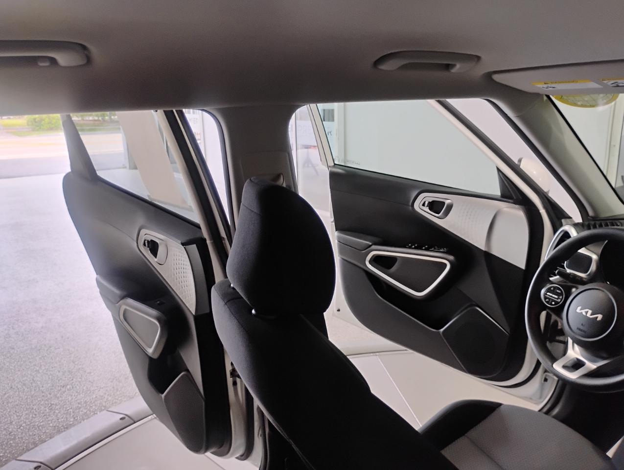 Kia Soul LX CVT 2023