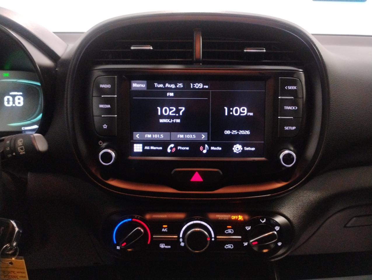 Kia Soul LX CVT 2023