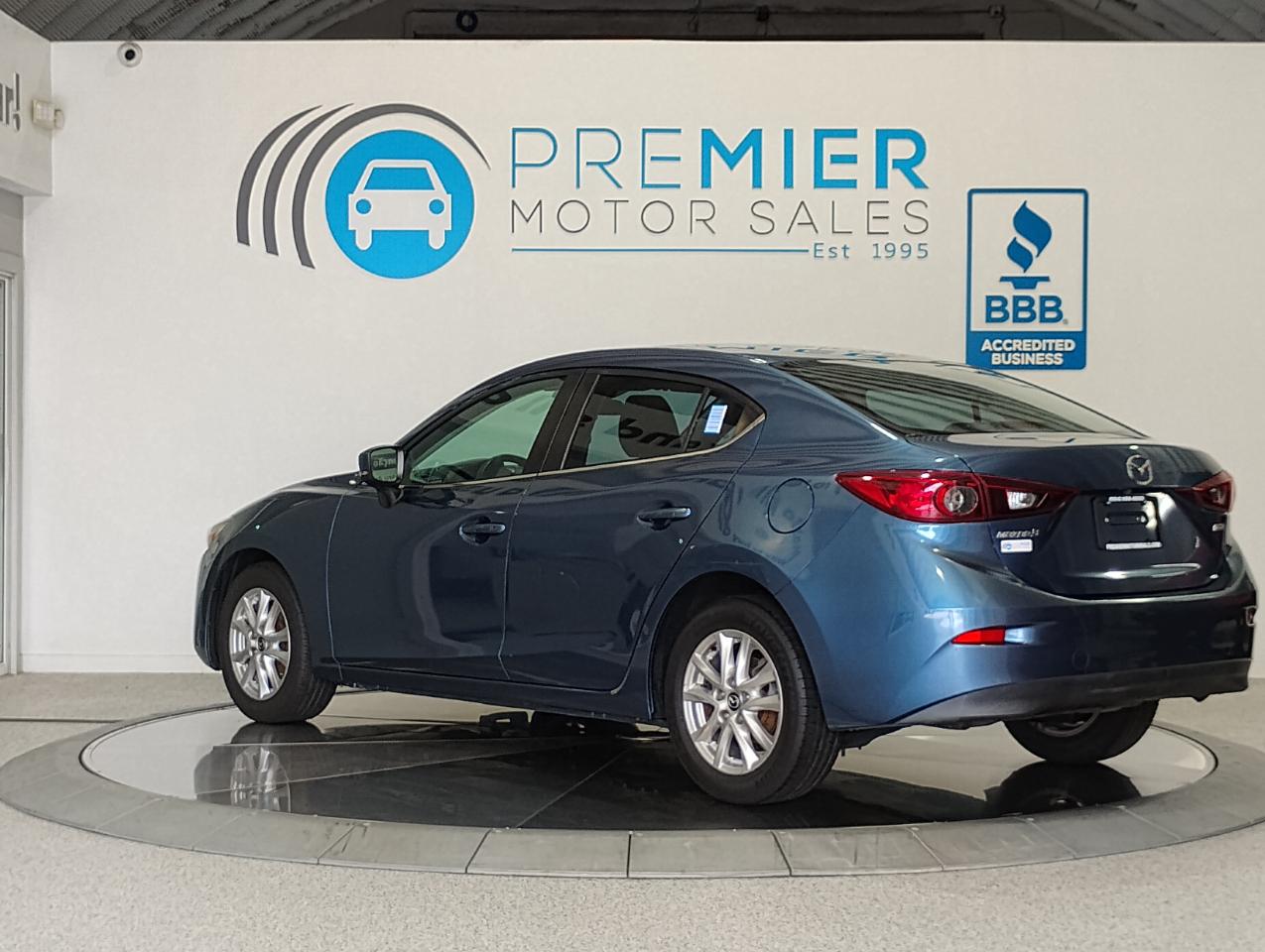 Mazda MAZDA3 i Sport AT 4-Door 2017