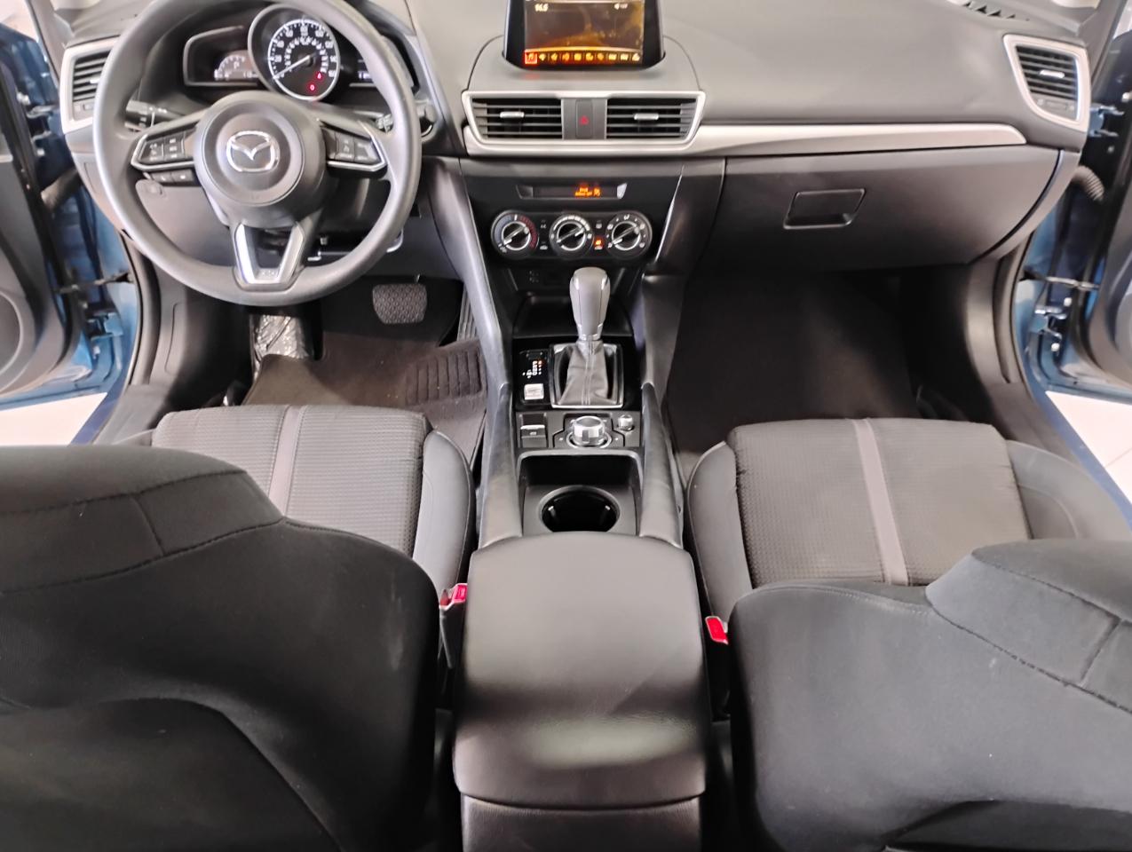 Mazda MAZDA3 i Sport AT 4-Door 2017