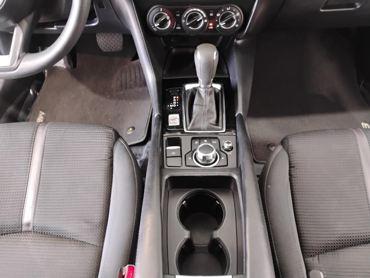 Mazda MAZDA3 i Sport AT 4-Door 2017