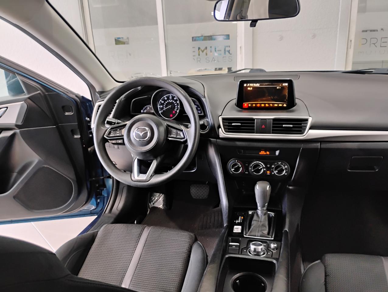 Mazda MAZDA3 i Sport AT 4-Door 2017