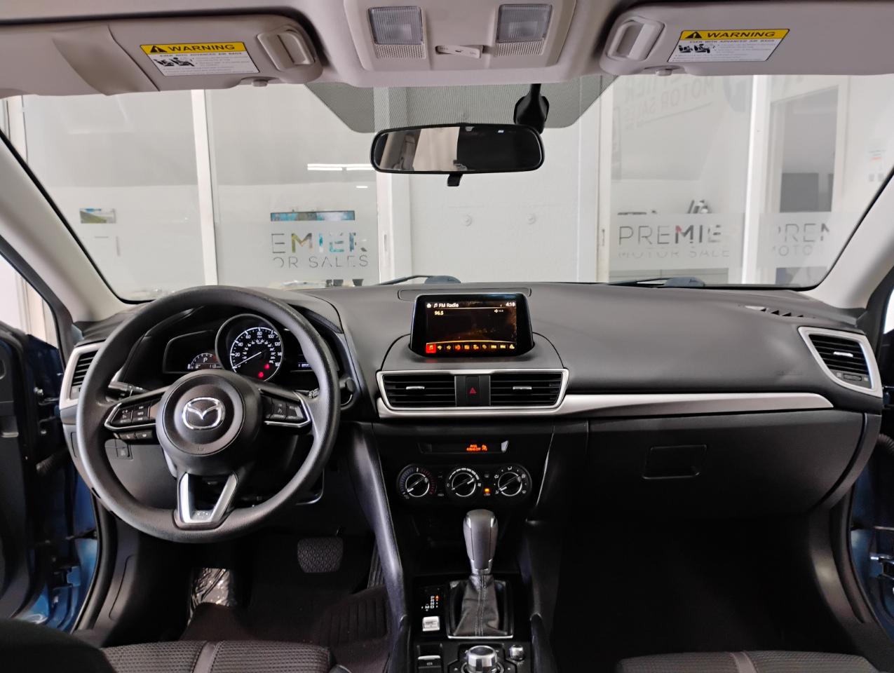 Mazda MAZDA3 i Sport AT 4-Door 2017