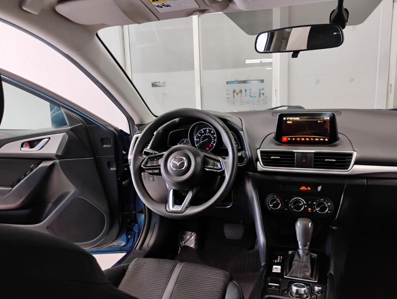 Mazda MAZDA3 i Sport AT 4-Door 2017