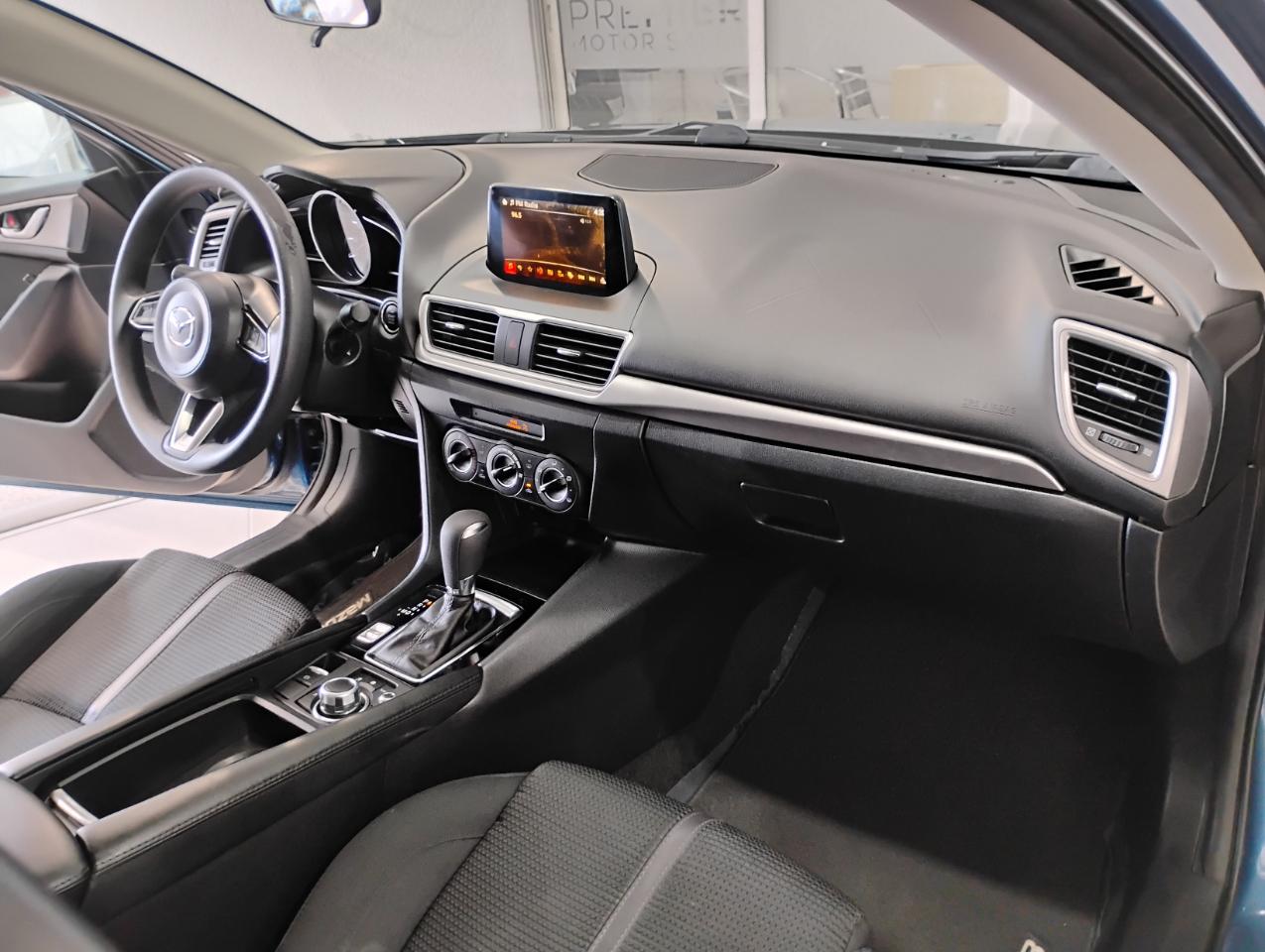 Mazda MAZDA3 i Sport AT 4-Door 2017