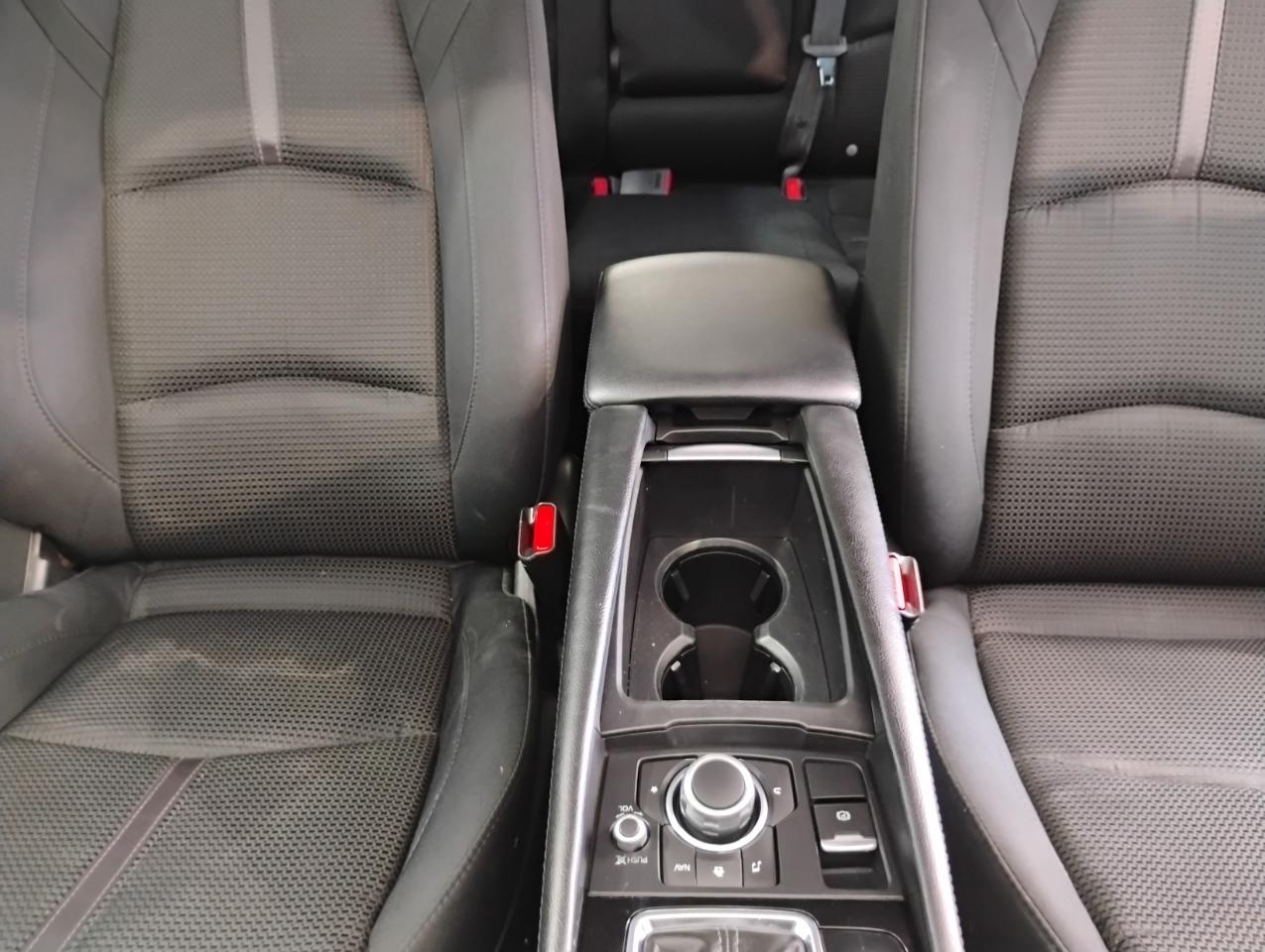 Mazda MAZDA3 i Sport AT 4-Door 2017