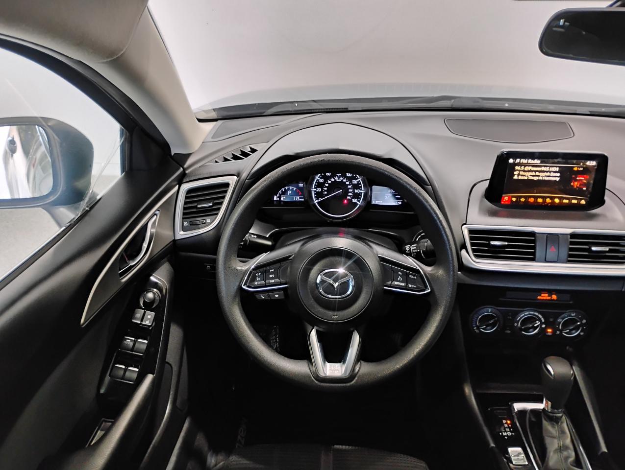 Mazda MAZDA3 i Sport AT 4-Door 2017