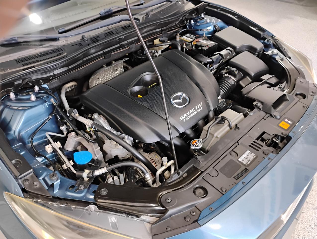 Mazda MAZDA3 i Sport AT 4-Door 2017