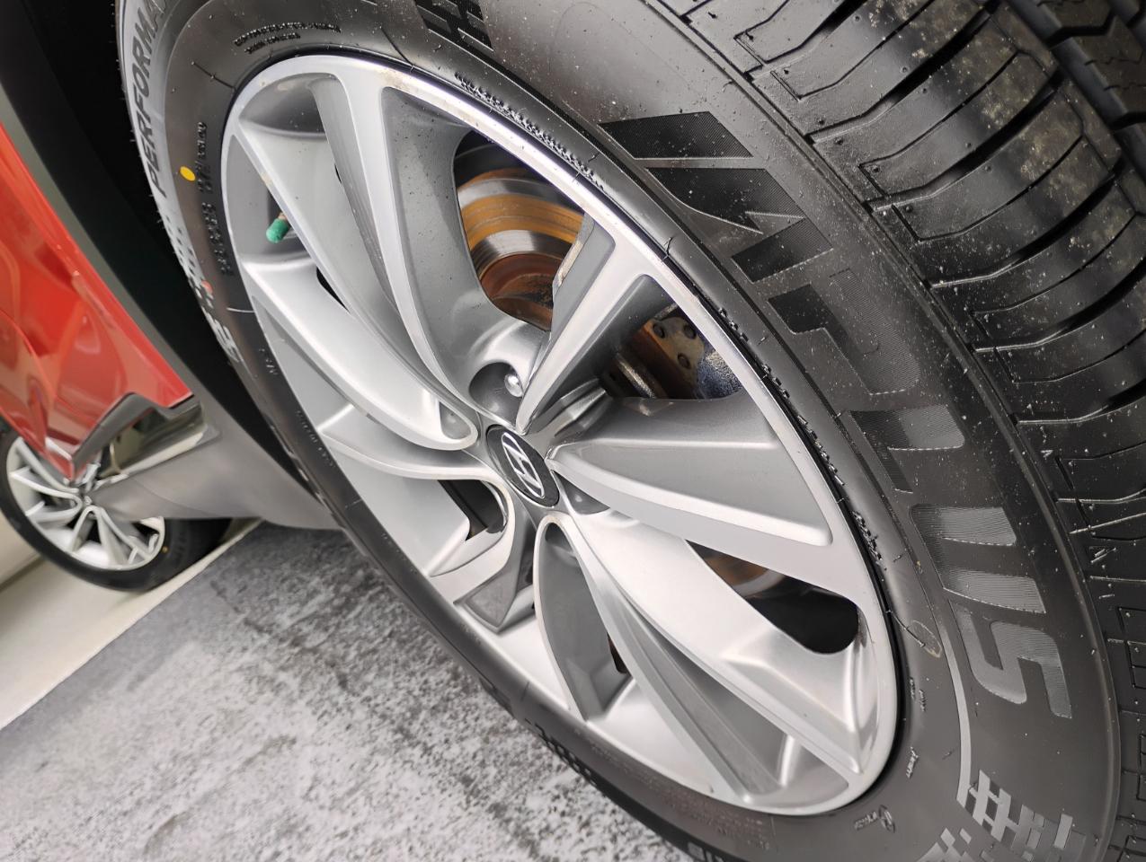 Hyundai Santa Fe SEL 2.4 2019