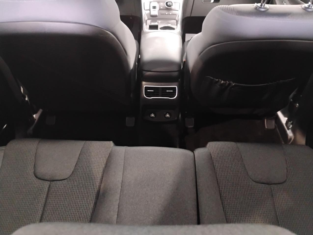 Hyundai Santa Fe SEL w/Convenience Package 2022