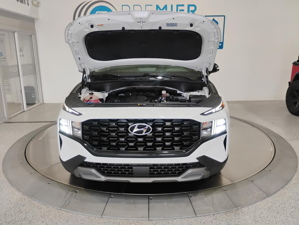 Hyundai Santa Fe SEL w/Convenience Package 2022