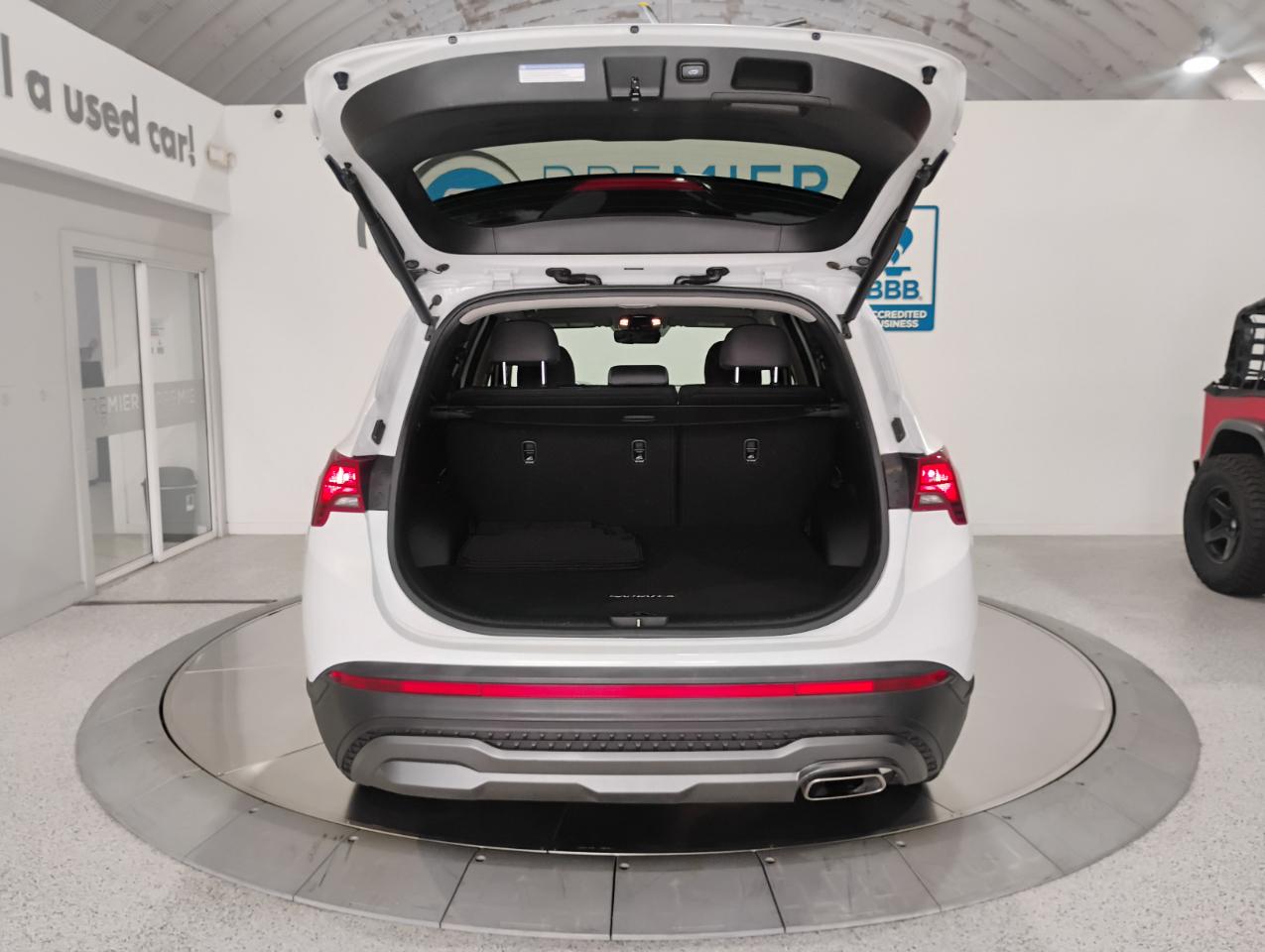 Hyundai Santa Fe SEL w/Convenience Package 2022
