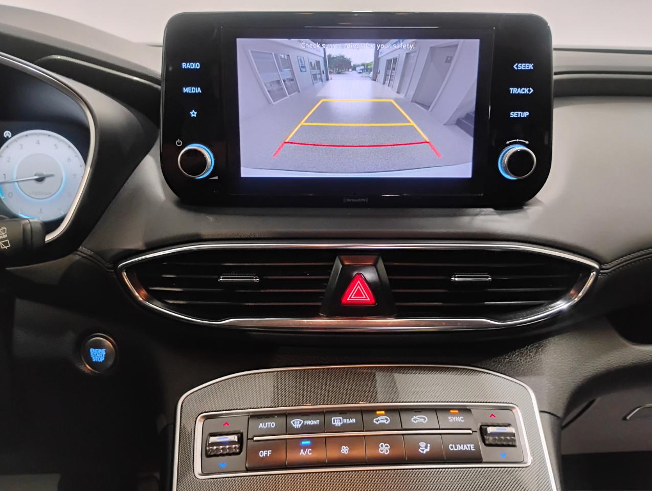 Hyundai Santa Fe SEL w/Convenience Package 2022