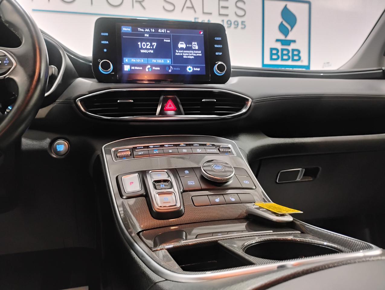 Hyundai Santa Fe SEL w/Convenience Package 2022