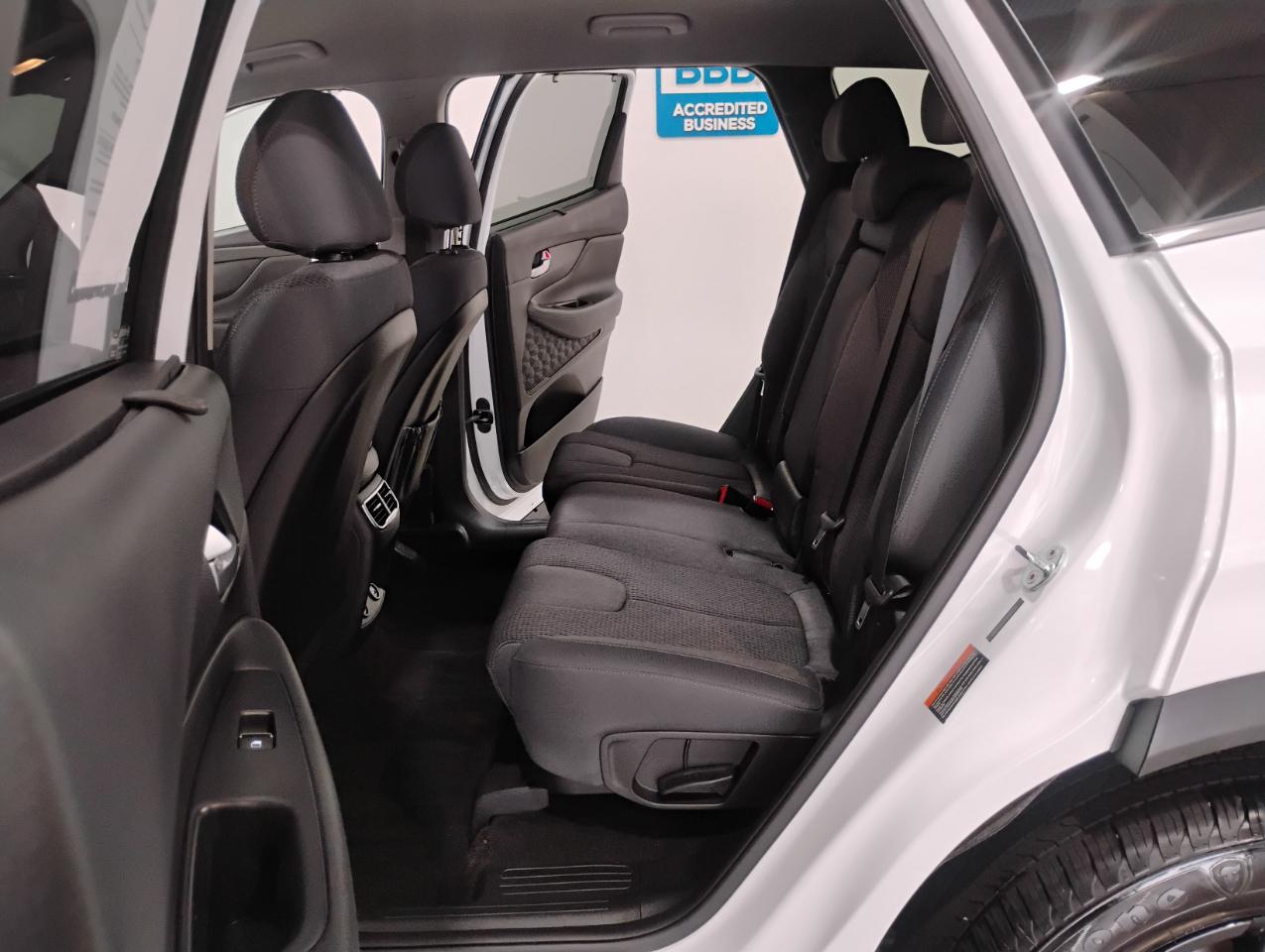 Hyundai Santa Fe SEL w/Convenience Package 2022