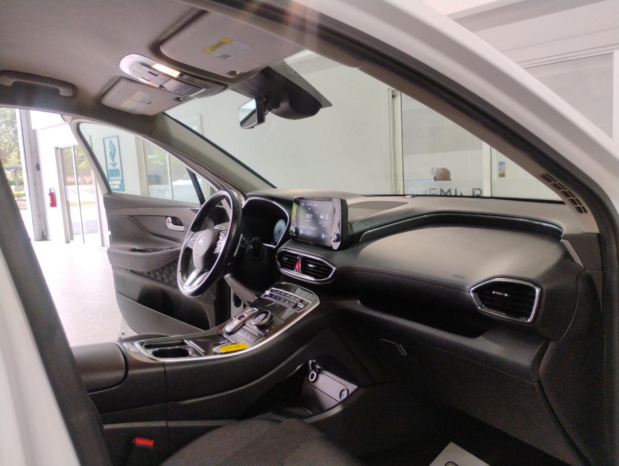 Hyundai Santa Fe SEL w/Convenience Package 2022