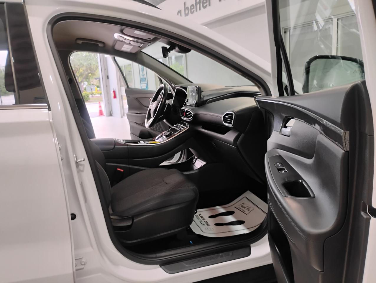Hyundai Santa Fe SEL w/Convenience Package 2022
