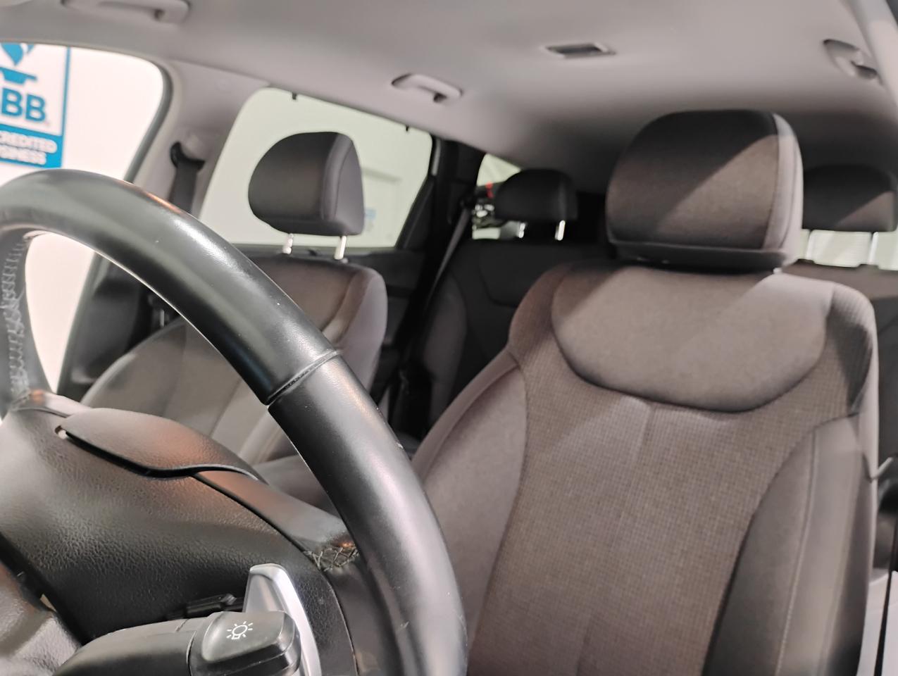 Hyundai Santa Fe SEL w/Convenience Package 2022